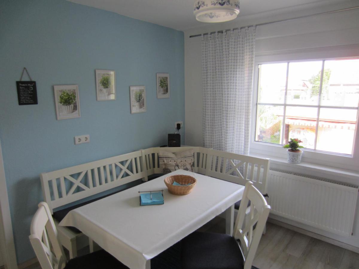 Ferienwohnung Bienwald Mit Pool Fuer 4 - 6 Personen Mit 3 Schlafzimmern Grobitz 외부 사진